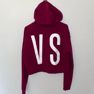 Victoria Sport burgundy crop sweatshirt✨